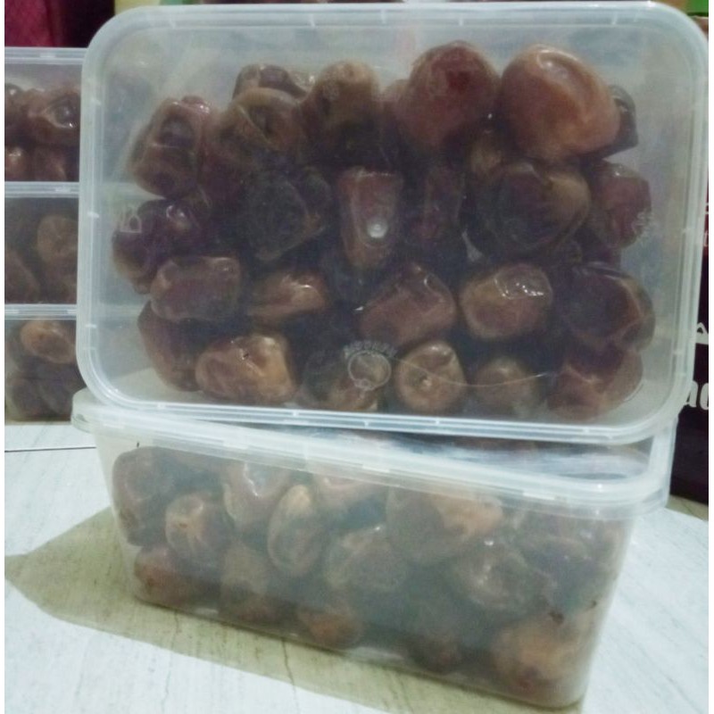 

Kurma Sukari/kurma raja/sukari murah/kurma murah
