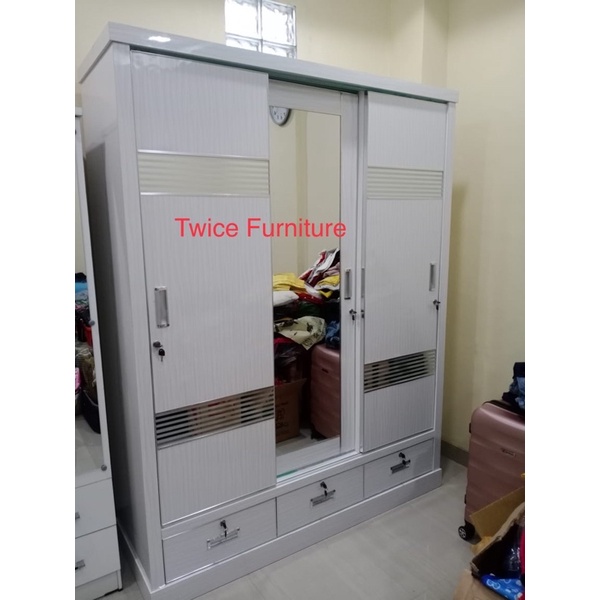 Lemari sliding HPL GLOSSY bahan kayu BLOCK board