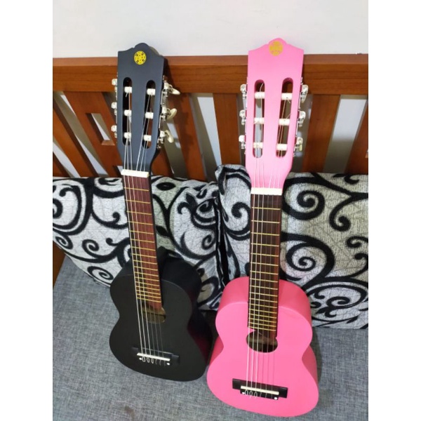 gitar Yamaha junior GL1