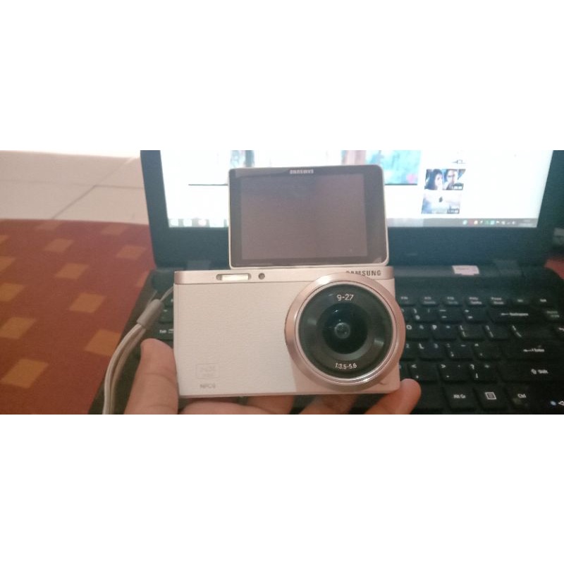 mirorless samsung nx mini