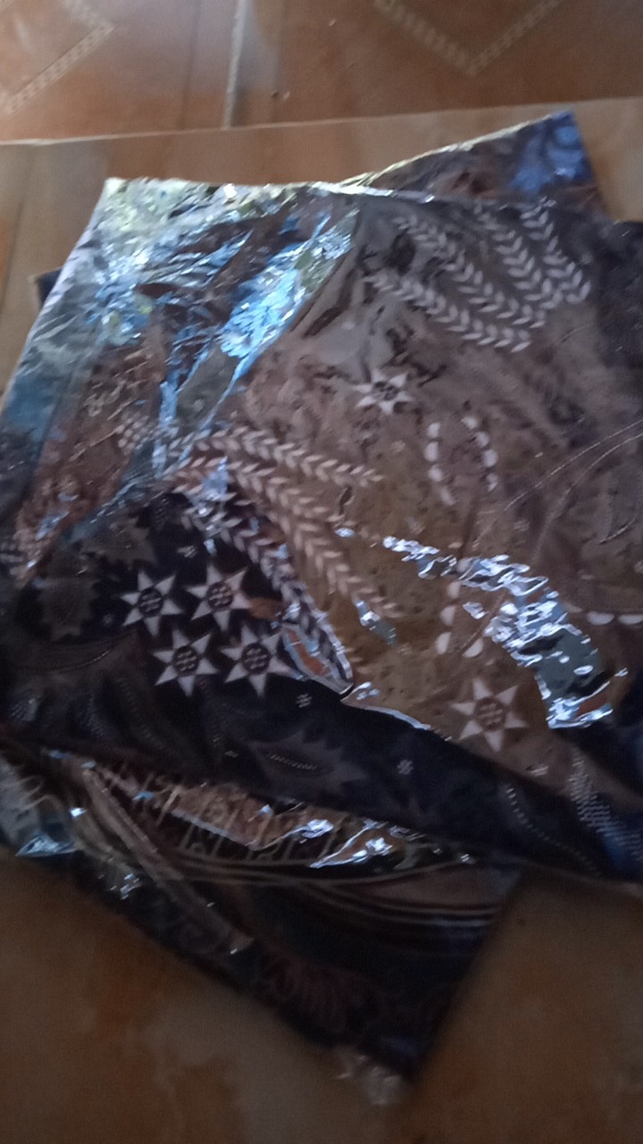 Batik Kalongan | Kemeja Batik Kantor M L Xl Xxl / Hem Batik Pekalongan Termurah / Hem Lengan Pendek