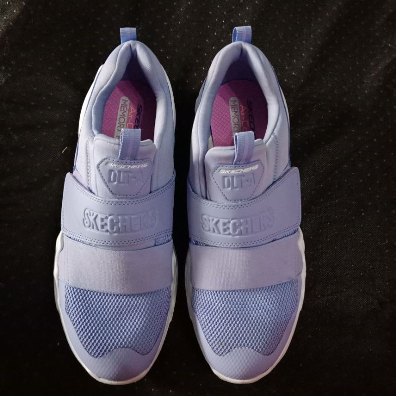 preloved skechers DLTA ORIGINAL like new, sepatu wanita preloved