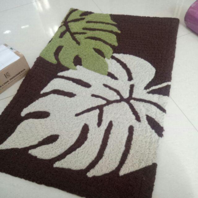 Tren-d-rugs  Keset Kaki Anyaman Bulu Acrylic Alas Lantai Dapur Kamar Tidur Murah 50 Cm X 80 Cm - Nms