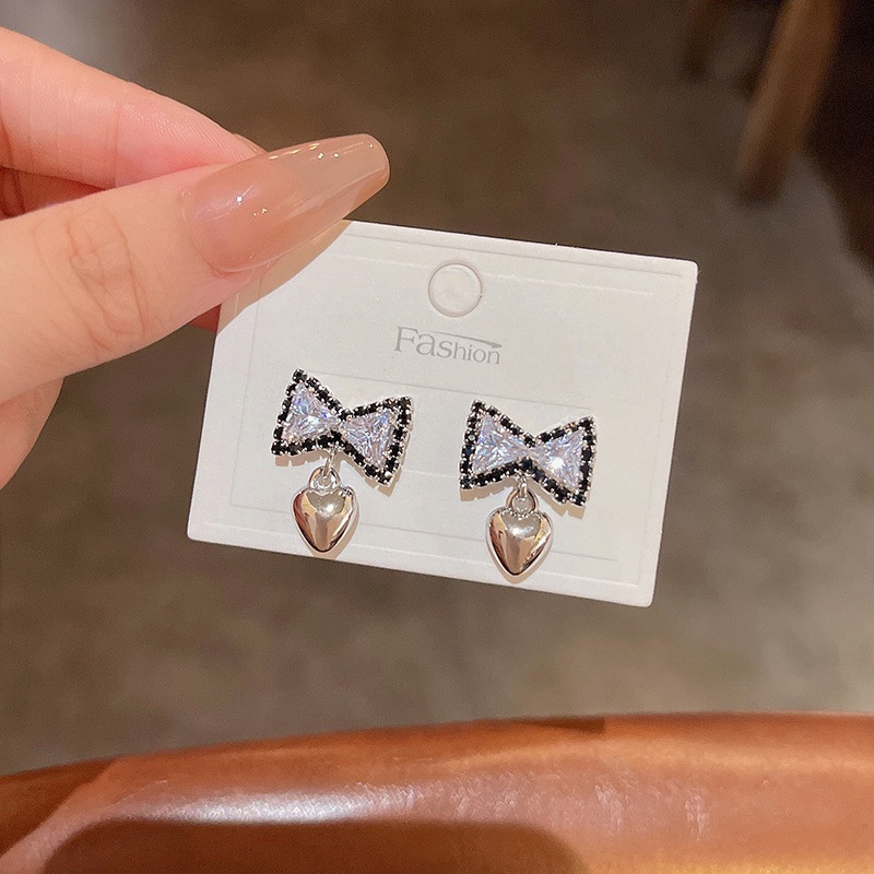 Anting Tusuk Sterling silver 925 Desain Hati Hias Zircon Hitam Untuk Wanita