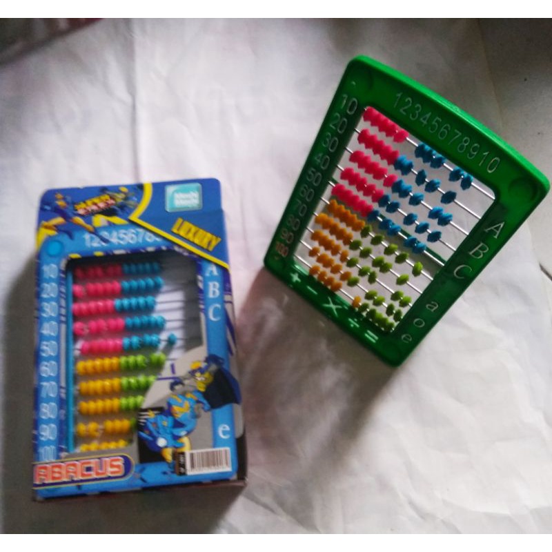 

sempoa alat hitung kecil