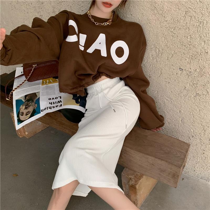 Sweater Pendek Coklat Kecil Wanita Atasan Pullover Huruf Longgar Tali Longgar