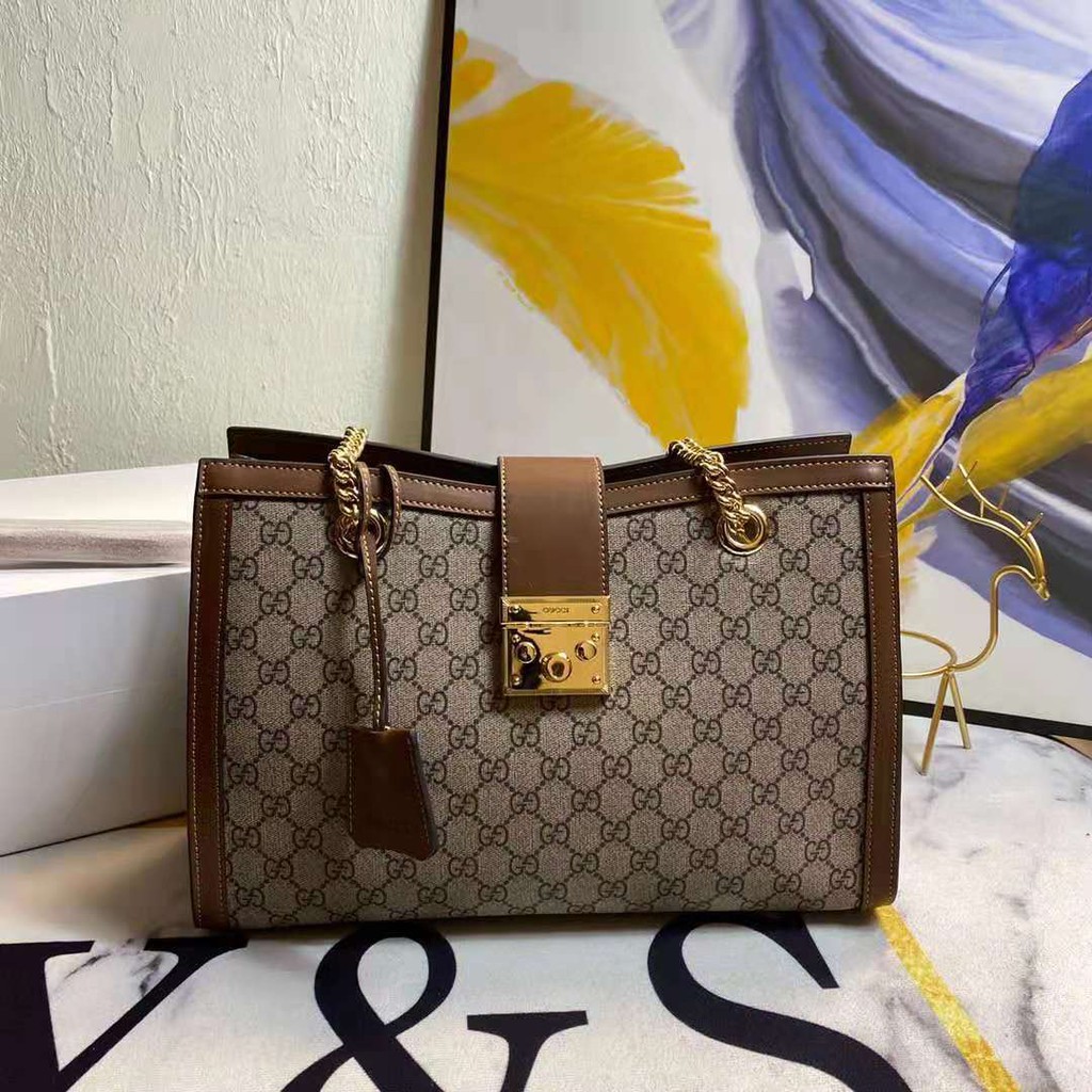 

gucciPadlock chain bag