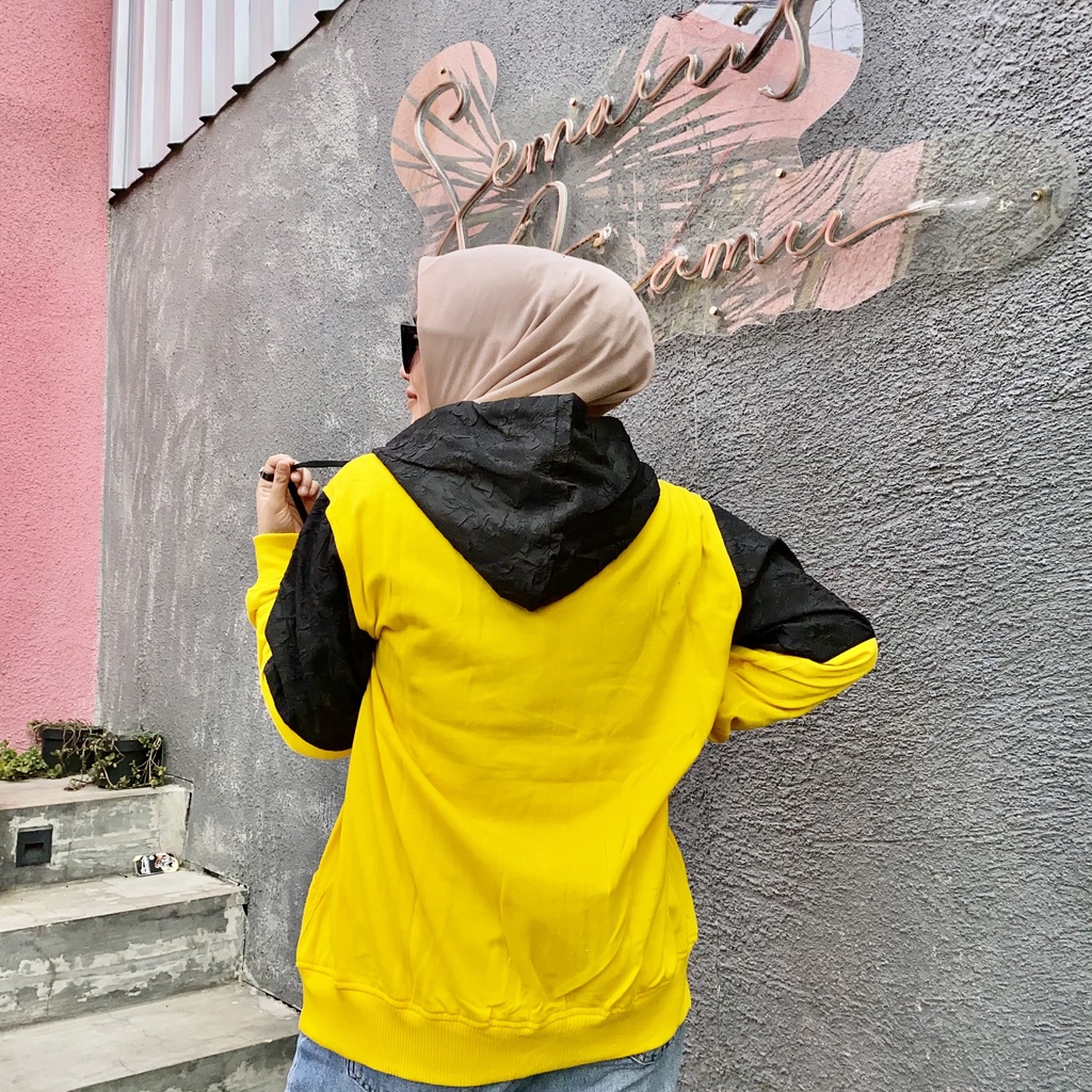 Jaket Sweater Zipper Bordir Kombinasi Qwilting YELLOW S C H