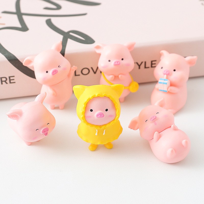 1pc Ornamen Boneka Babi Pink Kuning Mini Lucu Kreatif Untuk Dekorasi Rumah / Hadiah Ulang Tahun Anak