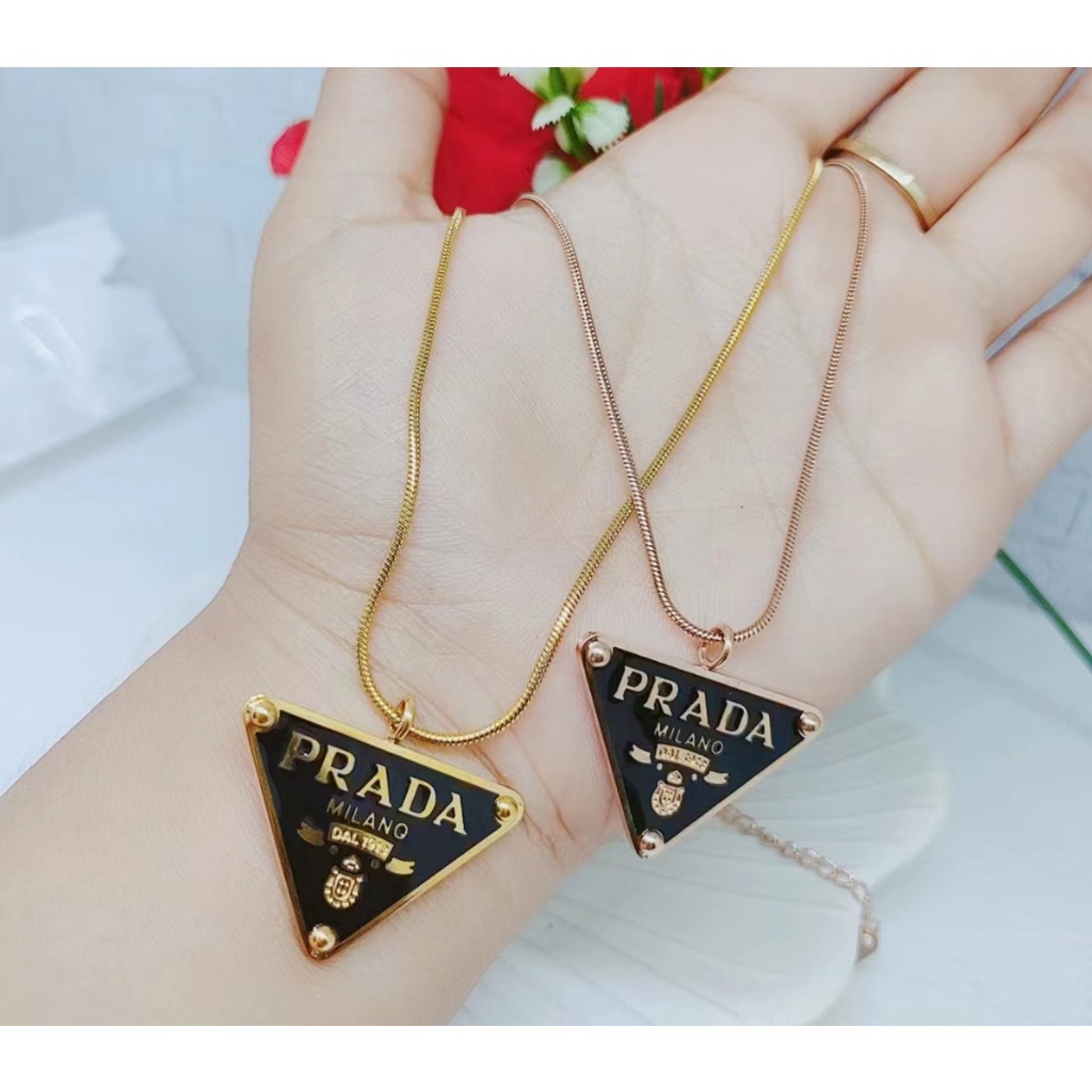 Kalung Titanium Perhiasan Fashion A/B