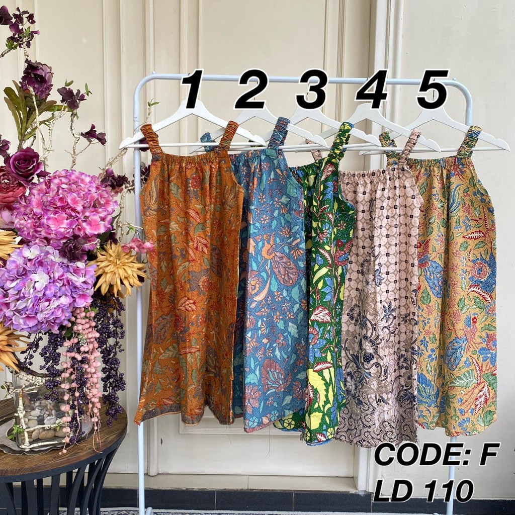 Daster Wanita Tanpa Lengan Motif Batik Solo