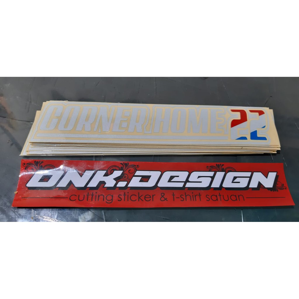 

cutting sticker stiker bebas desain printing waterproof label merk laminasi 101