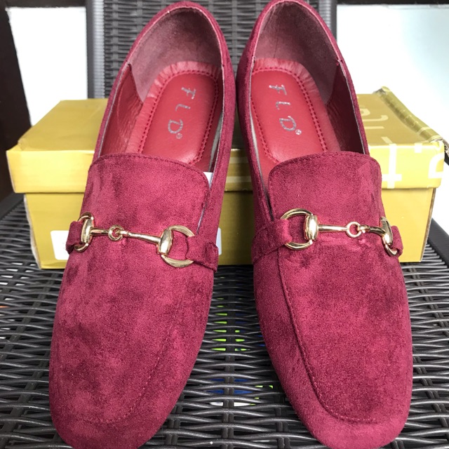Sepatu FLD Maroon