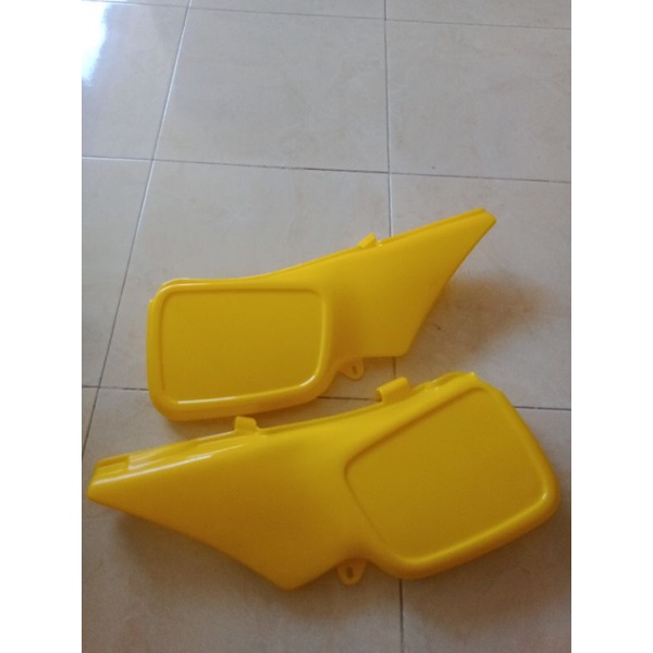 Side Cover Suzuki TS 125