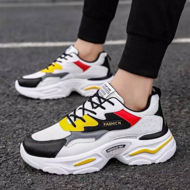 Sepatu Sneakers original versi korea baru panarybody