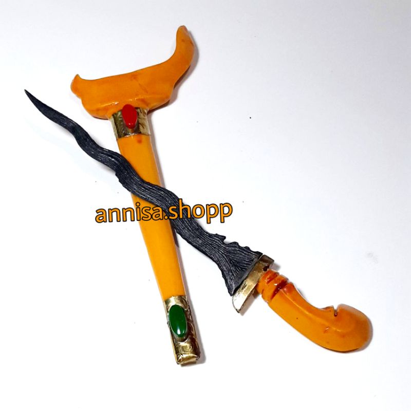 barang antik keris permata ladrang kuning  istimewa