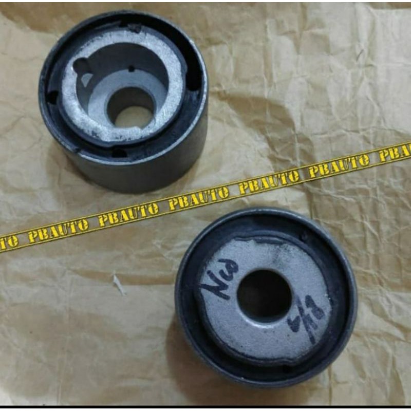 Mounting gardan tebal W124 mercy - bushing gardan w124 - busing gardan w124