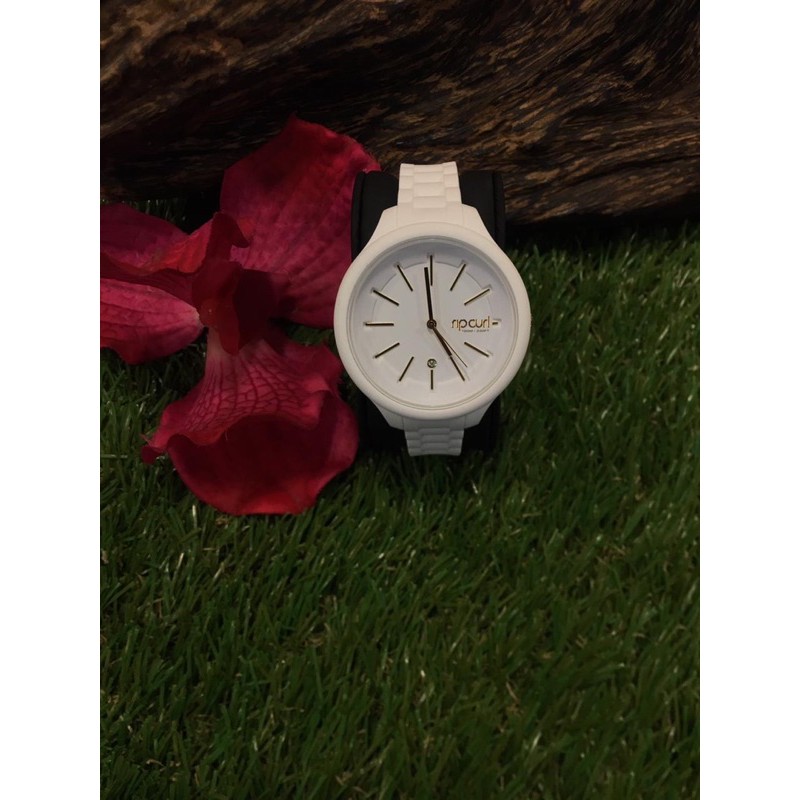 Jam tangan ripcurl wanita alana horizon white