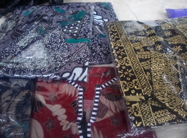 Kemeja Batik Pria Lengan Panjang • Cakar Abang • Baju Batik Pria • Atasan Batik Pria