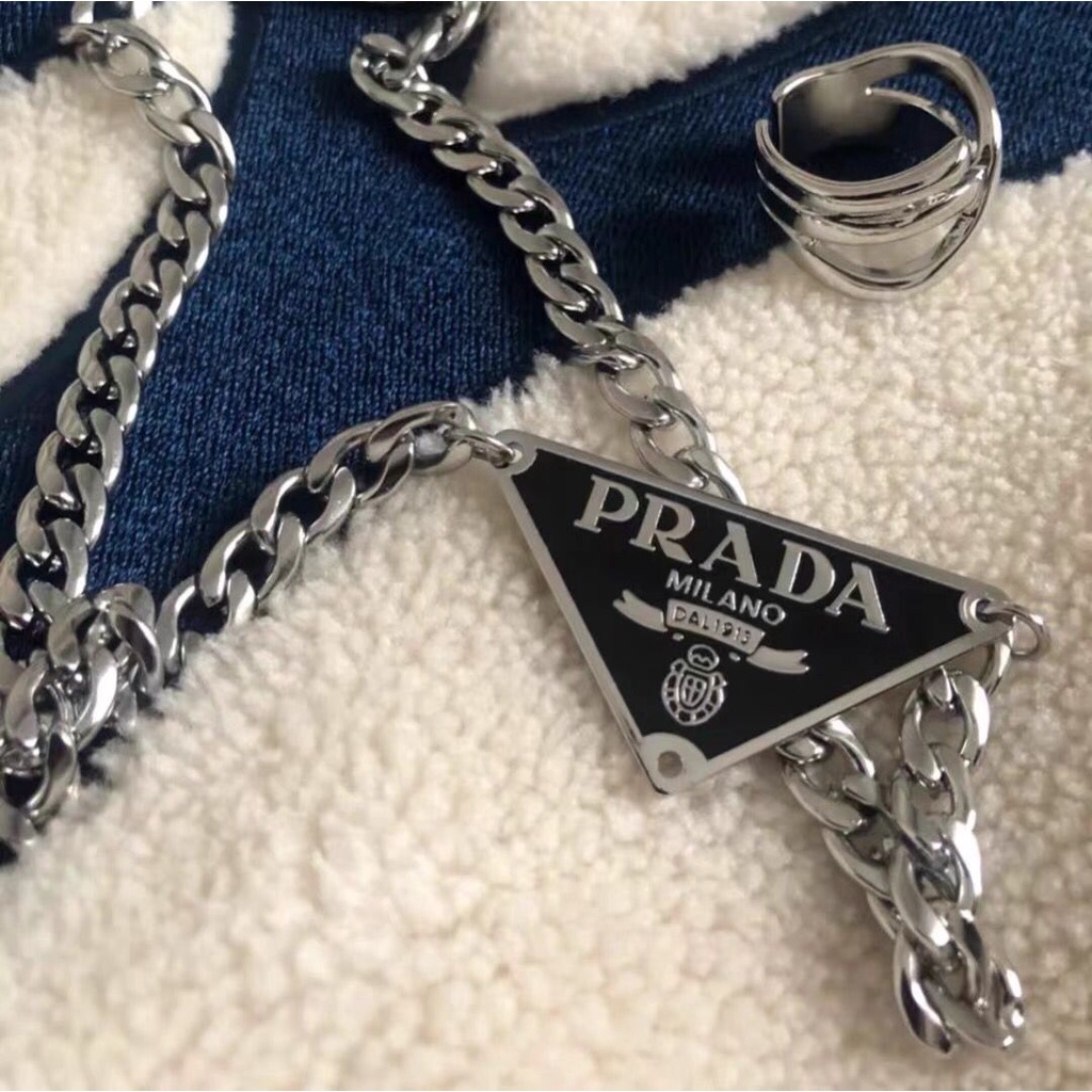 Kalung Bentuk Segitiga Bahan Stainless steel Gaya hip hop Korea