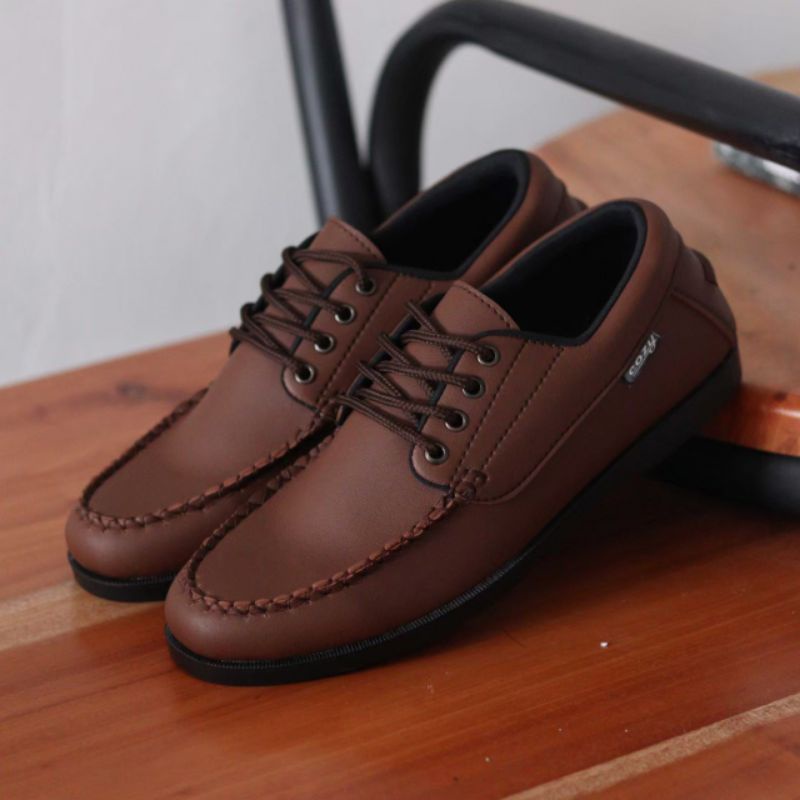 XSHOESBDG.ID X MONZA Sepatu Formal Pria Pantofel Kulit Pu Asli Kerja Santai Nongkrong Gaya Original