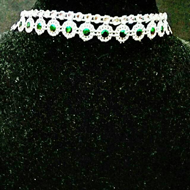 Nature Green Fantasy Diamond Choker Necklace | Kalung Handmade Premium Collection