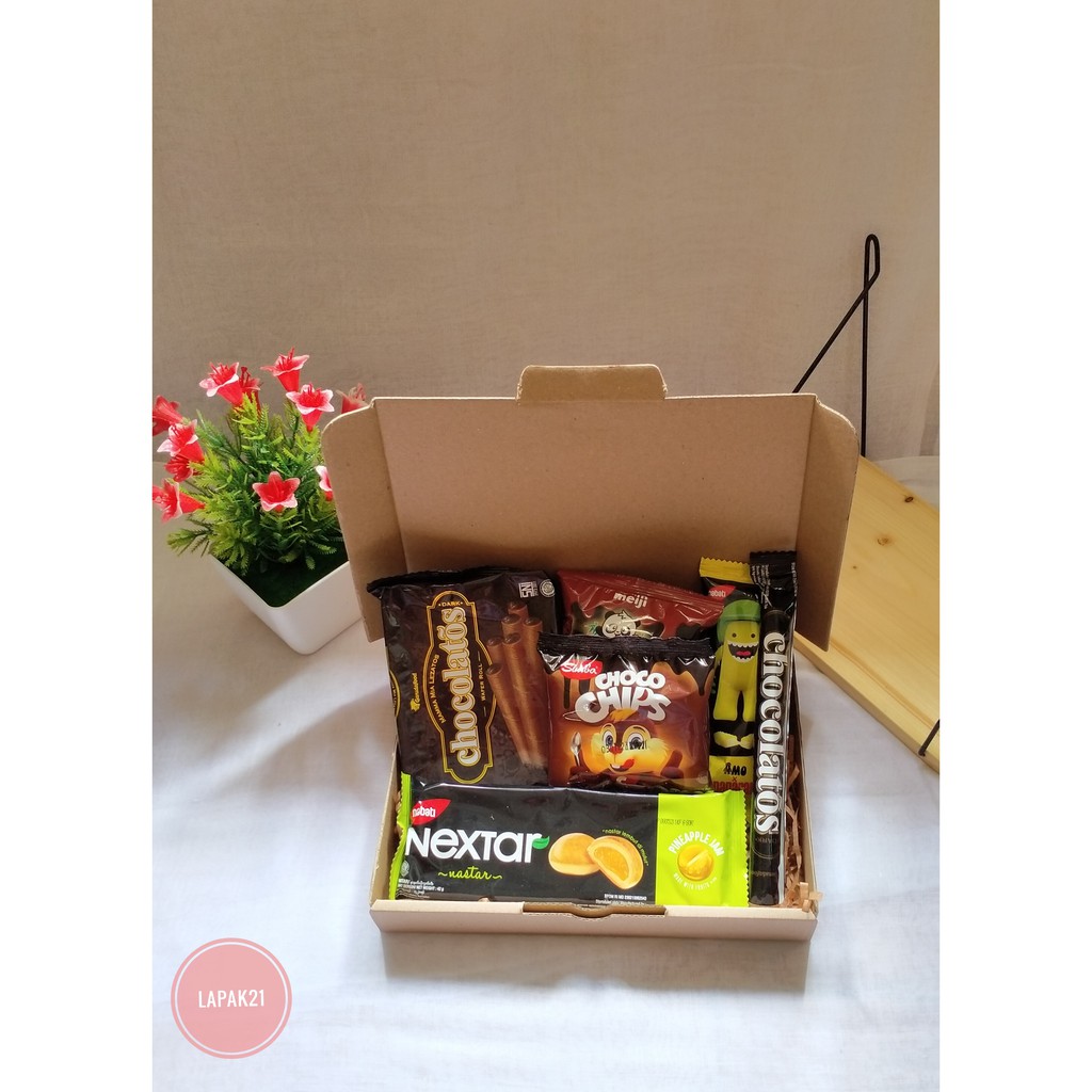 

Snack Box/ Gift Box / Hampers Box kado ultah, wisuda