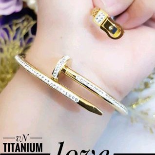 Titanium Set Perhiasan Wanita Paku 149221