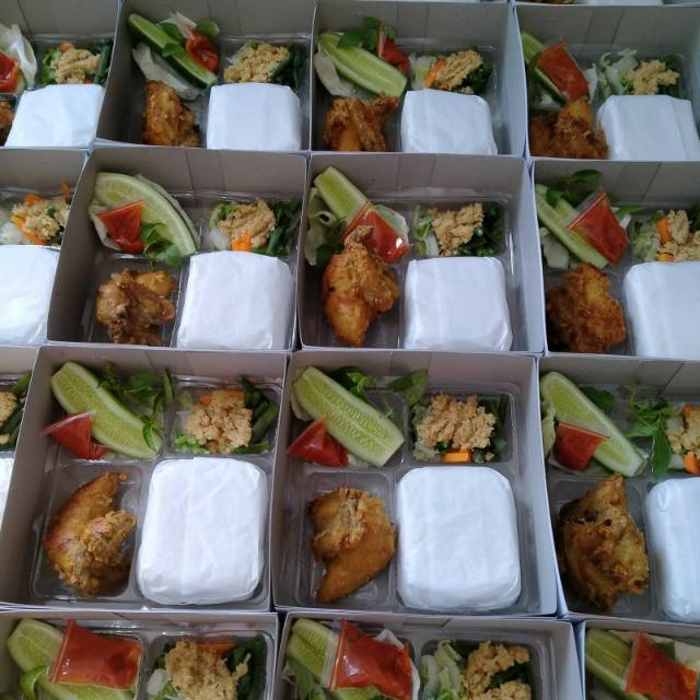 

Nasi bok minimal order 20 box