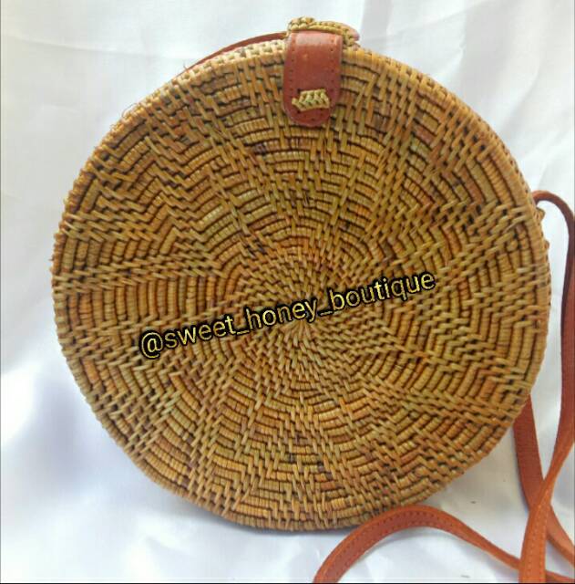 Sweet Honey Tas Rotan Ate Bulat Coklat Natural Motif Flower Rattan Bag Natural Diameter 20cm