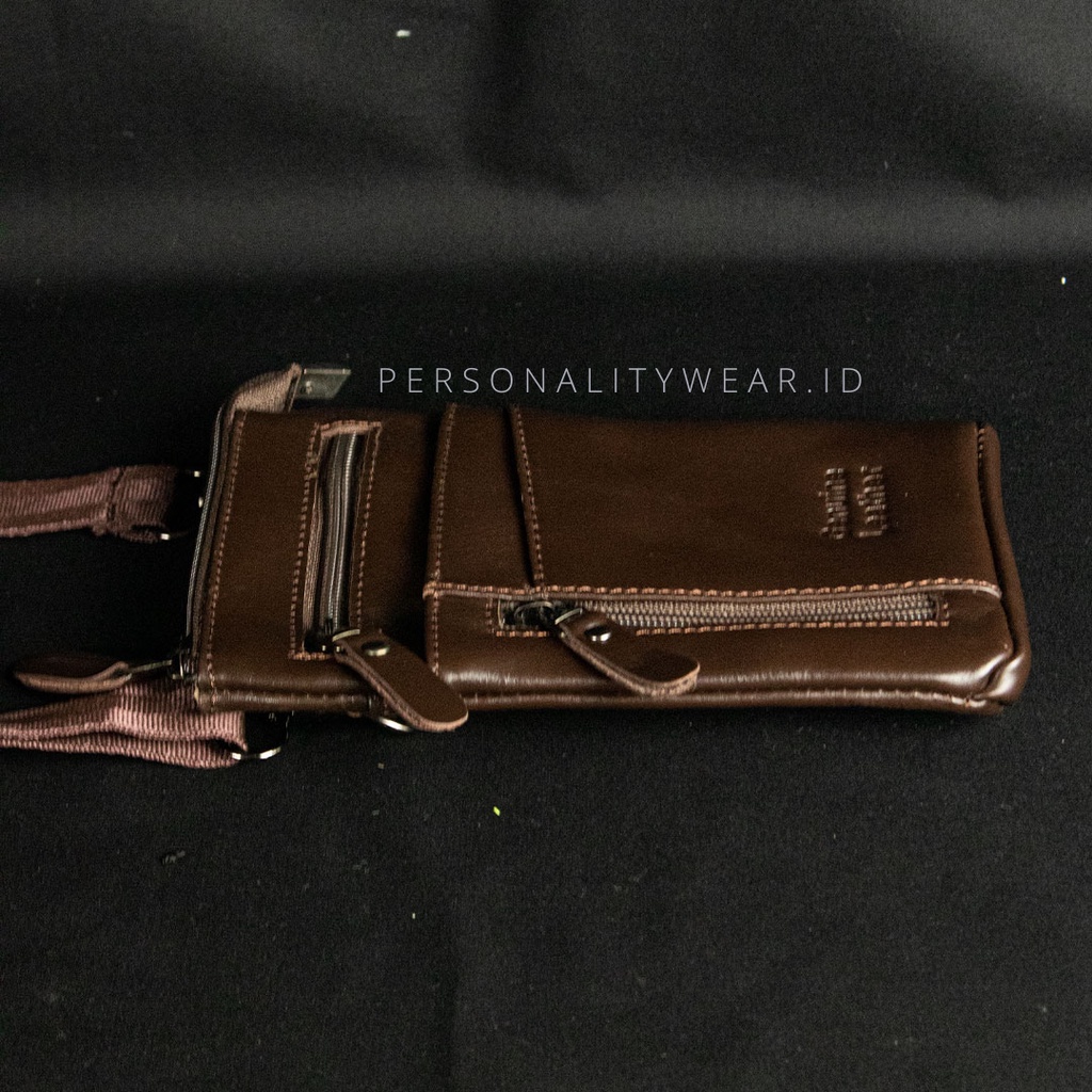 Tas Selempang Travel Pouch Hanging Wallet Kulit Simpel untuk Passport HP Gadget THE CORE