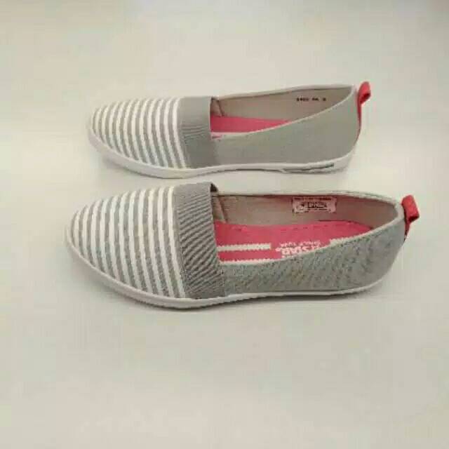 Sepatu Flat shoes wanita Bata Original bahan kain Awet & nyaman