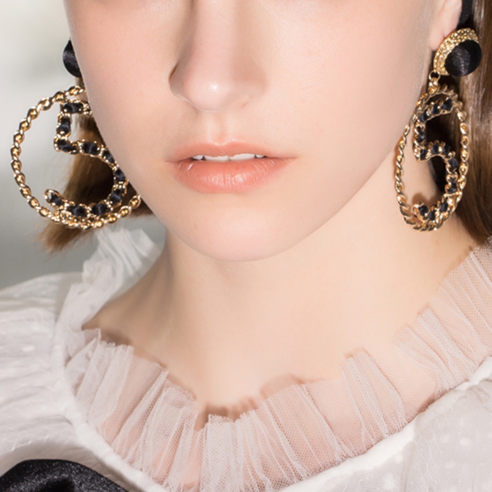 Hu Hu Hu Hu Hu Alat Bantu Pasang Kacamata♡ Anting Tusuk Gantung Statement Desain Angka 5 Hias Mutiara Imitasi Untuk Wanita