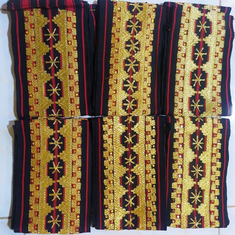 Bisban / Selendang Tapis Lampung Motif Abung Murah-Bintang catur hitam