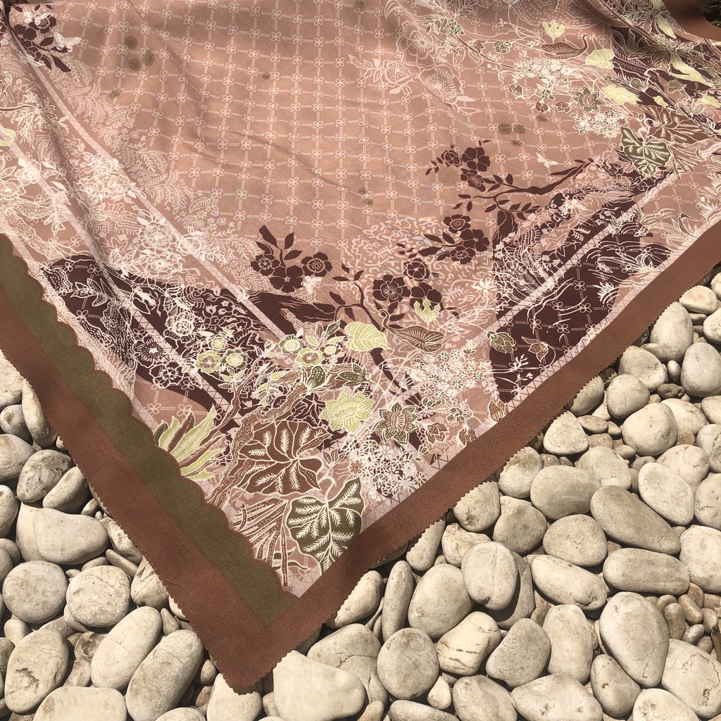 JILBAB MOTIF HIJAB SEGIEMPAT VOAL MOTIF PREMIUM JILBAB PRINT LASERCUT KERUDUNG SEGIEMPAT MOTIF MURAH-Marya Tera
