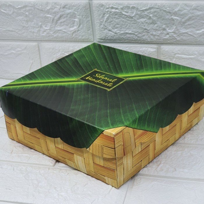 

Ds501Vs Box Nasi Kotak Nasi Dus Nasi 20X20 Cm Type Daun Besek R10K Sv012Ss