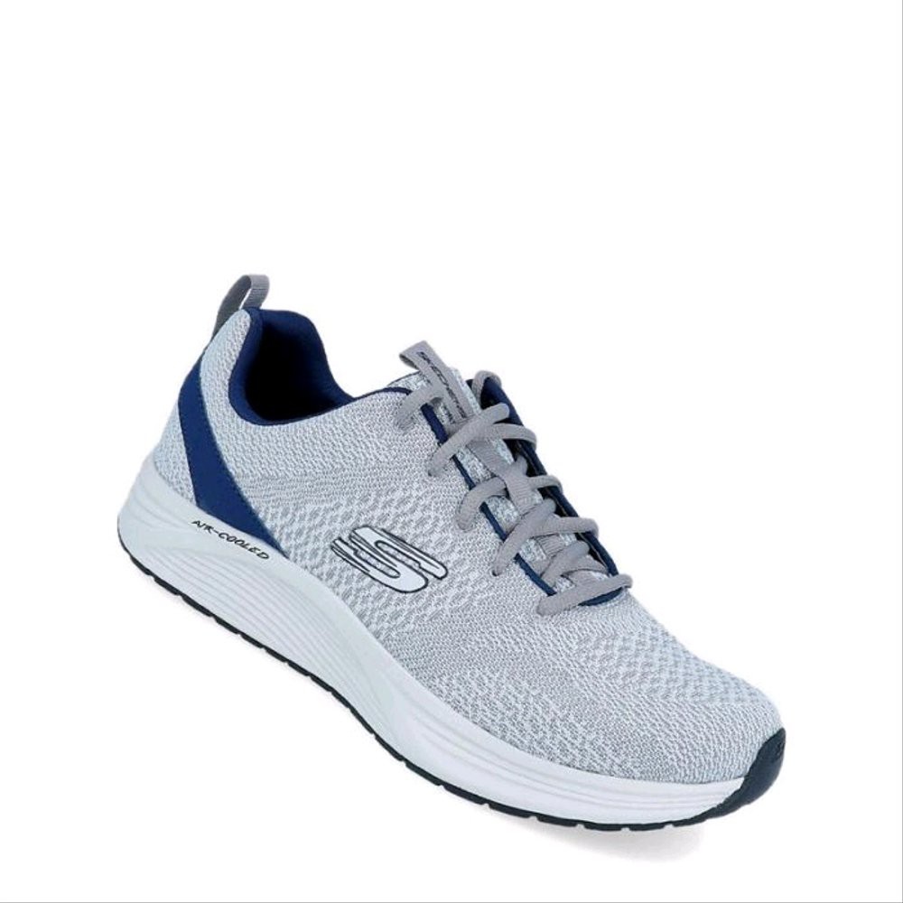 skechers skyline