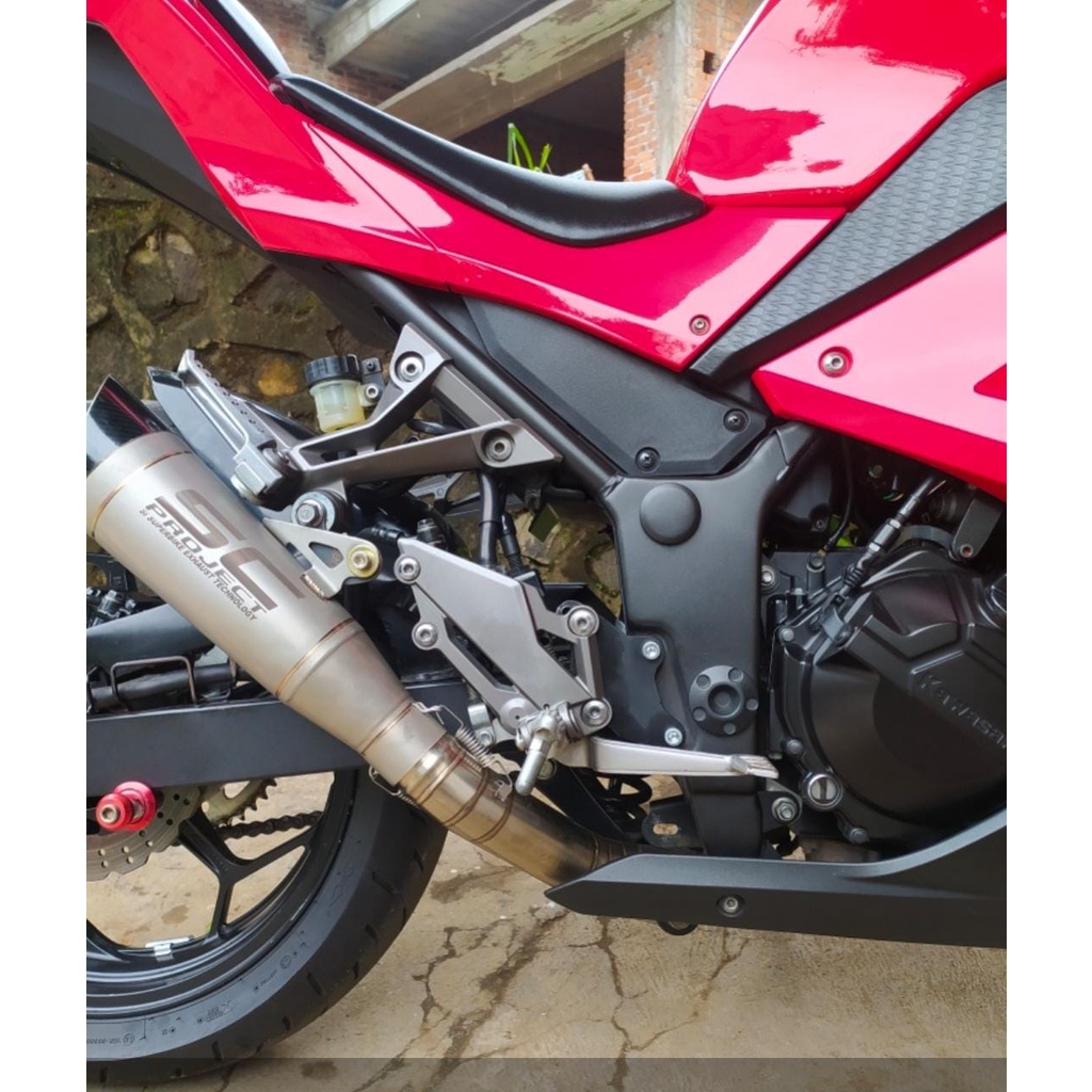 Raiser Ninja footstep 250FI Ninja Karbu Old Z250 Raiser Footstep Underbone