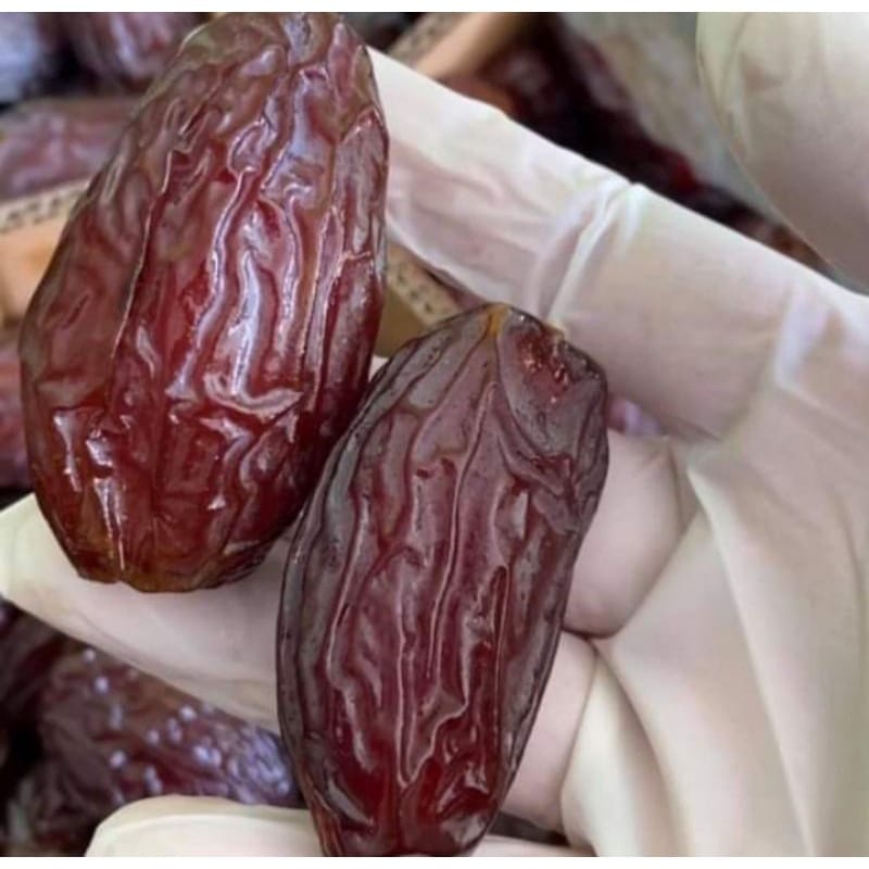 

Kurma Medjool Premium High Quality Dates 1kg / Kurma Medjool Medium / Kurma Medjool Murah