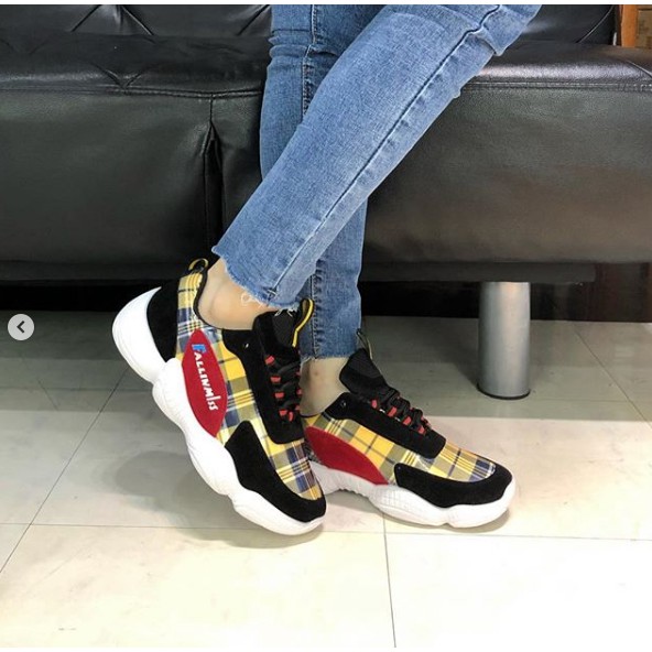 Sepatu Sneakers 5008