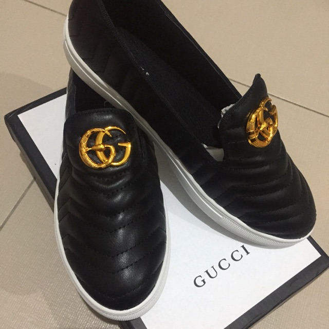 NEW - Slip on gucci black sz 40