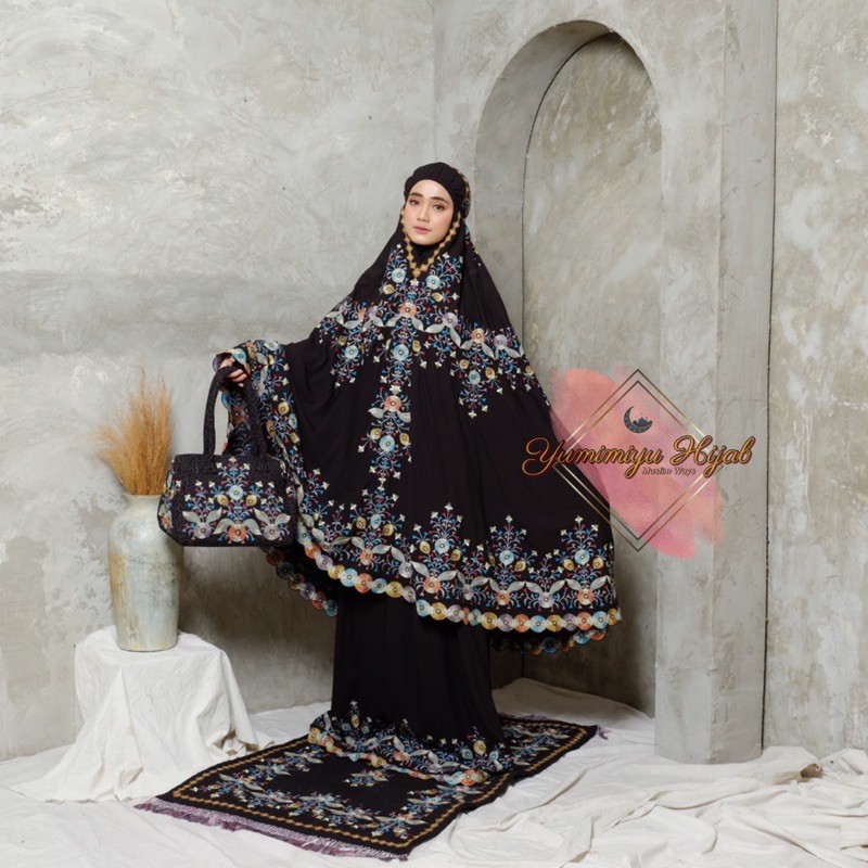 MUKENA SULTAN BORDIRAN MEWAH HITAM