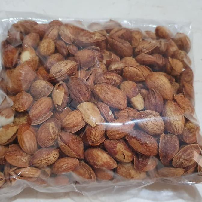 

Kacang Almond Susu Almond Panggang 500Gr Lowienjan24