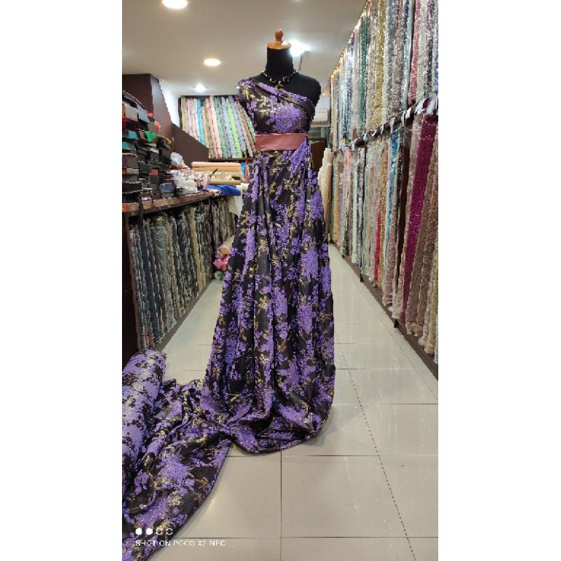 Kain Dress Jaguard Jacquard Varian Emboss