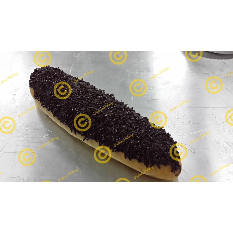 

Roti Choco Stick Coklat Meses Enak, Halal dan Tanpa Pengawet