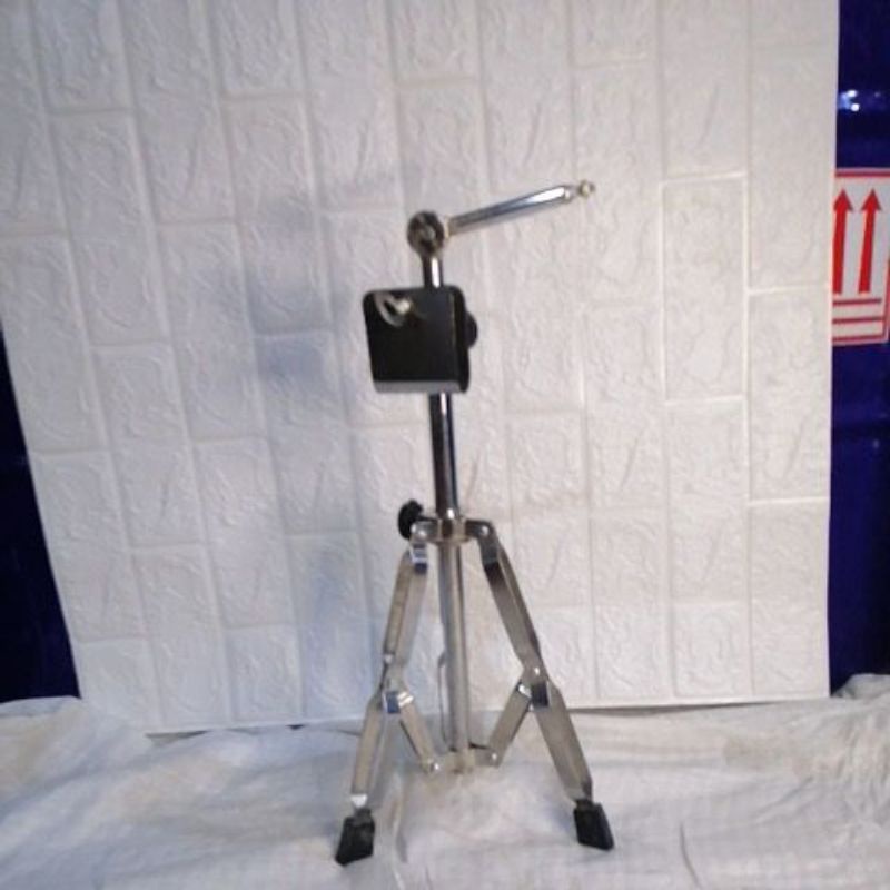 Stand simbal marawis