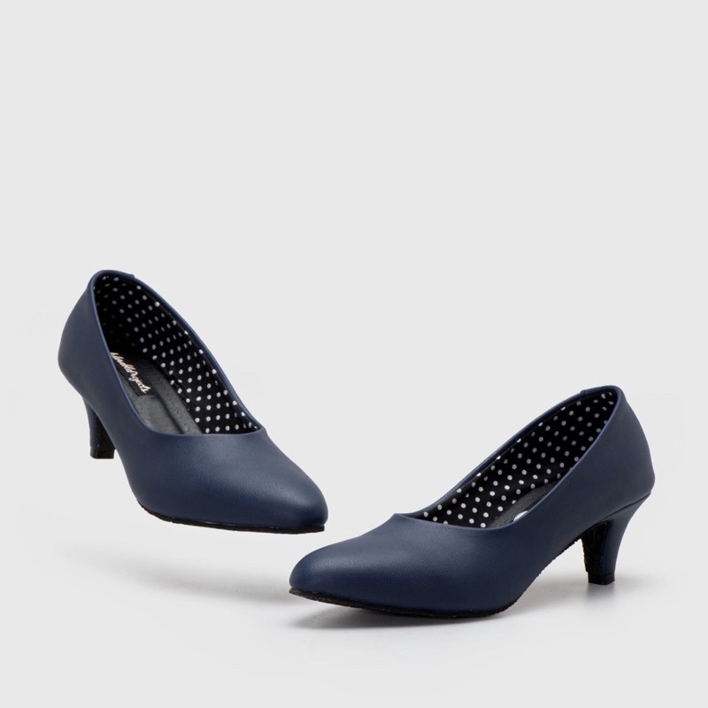 sepatu heels adorable projects