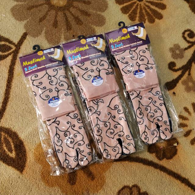 Kaos kaki muslimah coklat batik motif tapak hitam murah