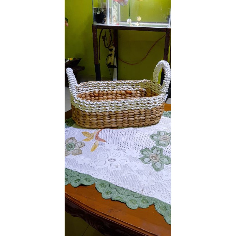 Baru Keranjang ber bahan eceng gondok/Tray eceng gondok