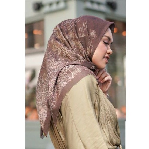 PO Buttonscarves British  brown